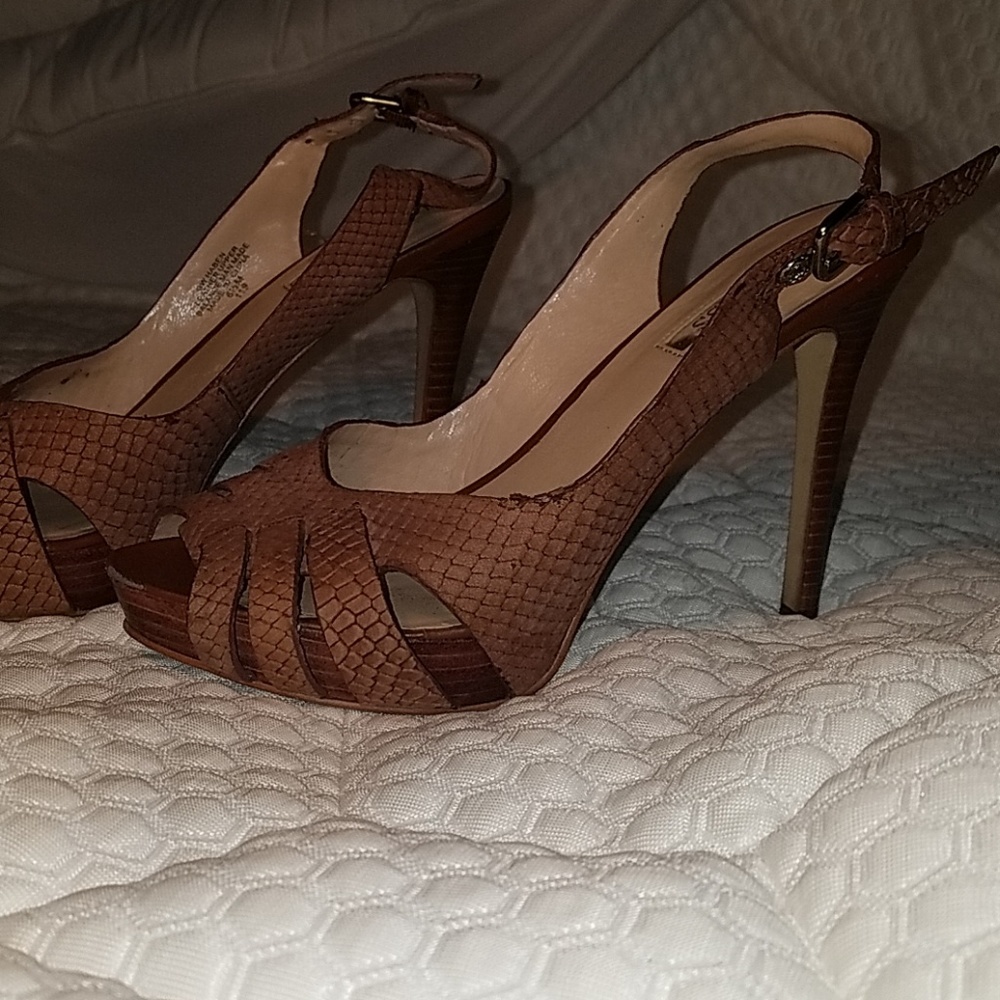 Guess heels